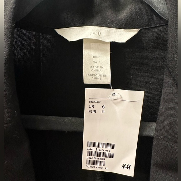 H&M double breasted blazer romper - Picture 6 of 6